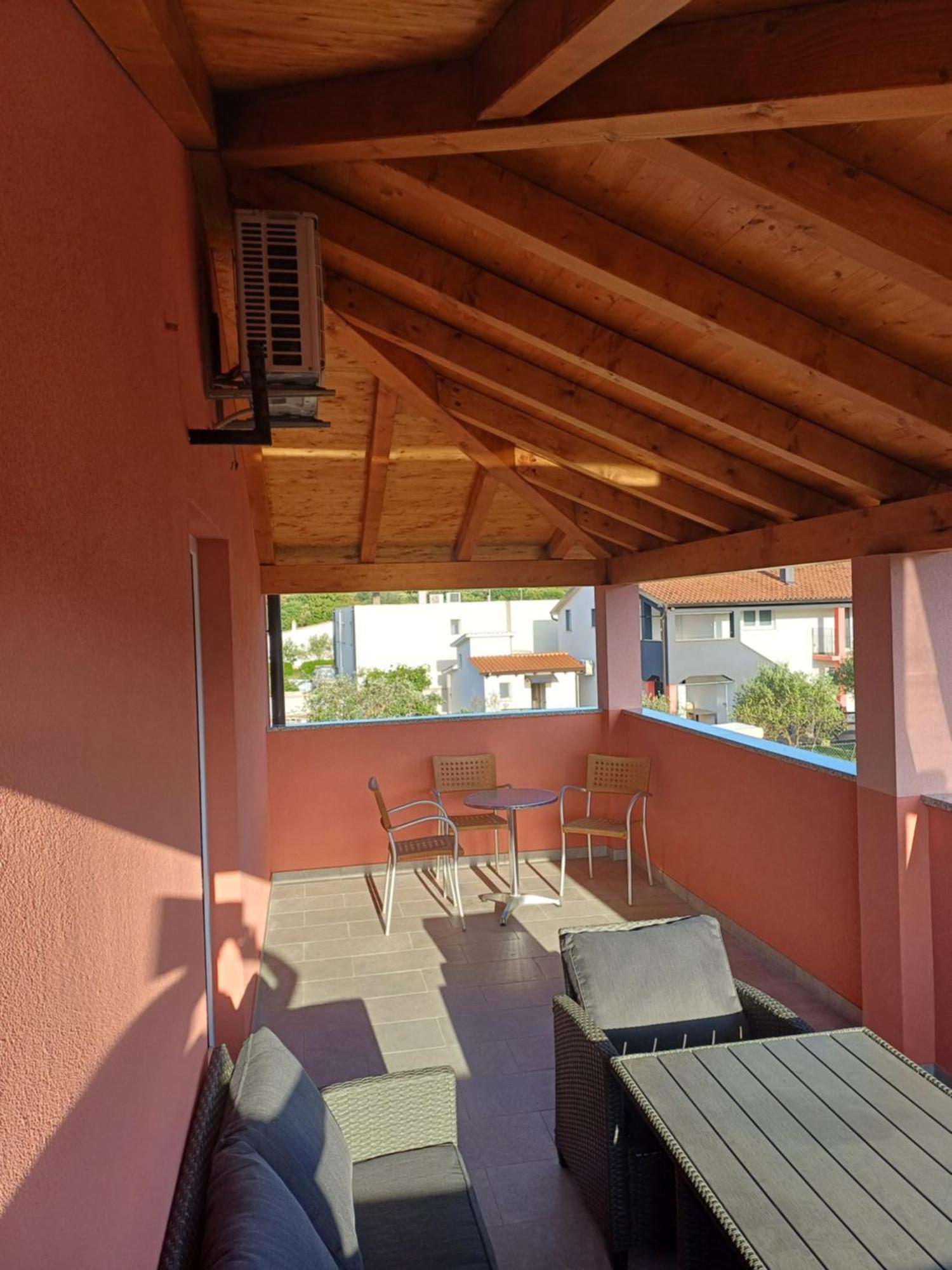 Apartment Gordana Pula Exterior photo